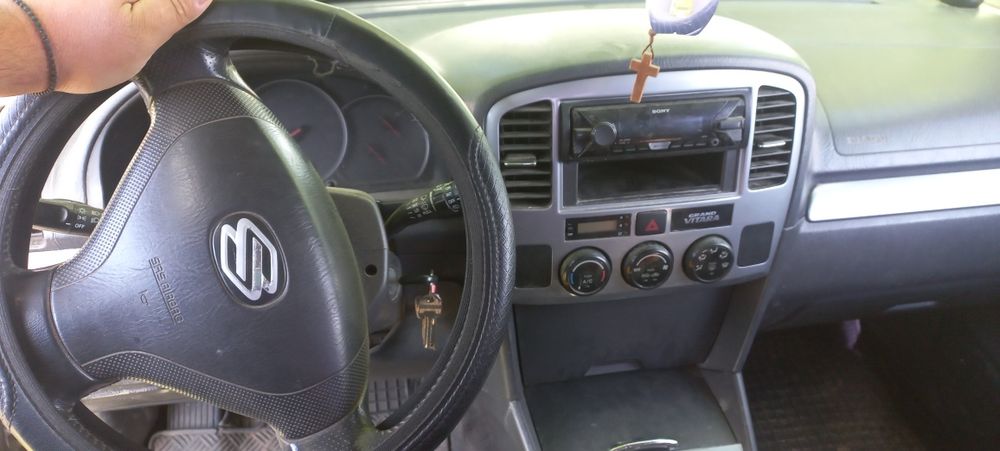 SUZUKI Vitara 2004 — imagine 2