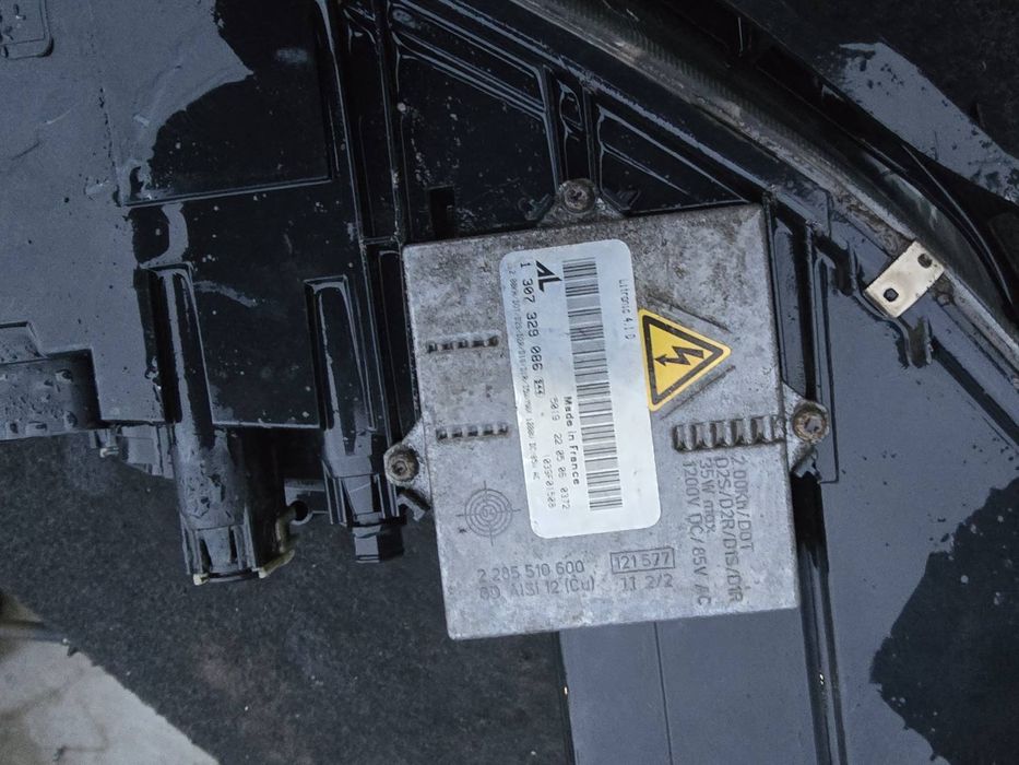 Ляв фар за мазда 6  ксенон оборудван