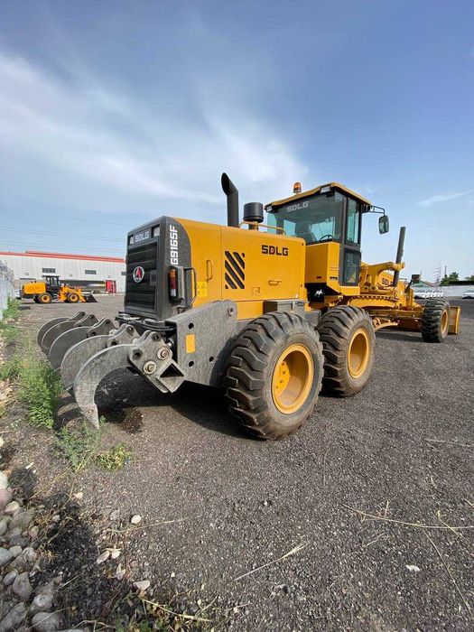 Грейдер SDLG G9165F