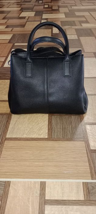 Женский сумка сотилади