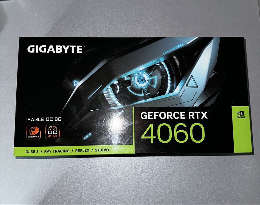 PC Gaming i9-10900F / RTX 4060 8GB / 32GB RAM / 2.2TB SSD / RGB