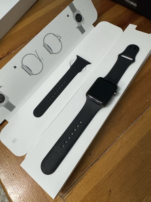 Часы apple watch 3 series 42 mm