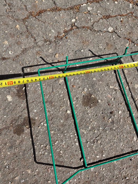 Стелажи с телени кошници