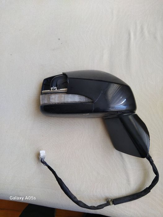 Дясно огледало за Honda FRV 2007 г.