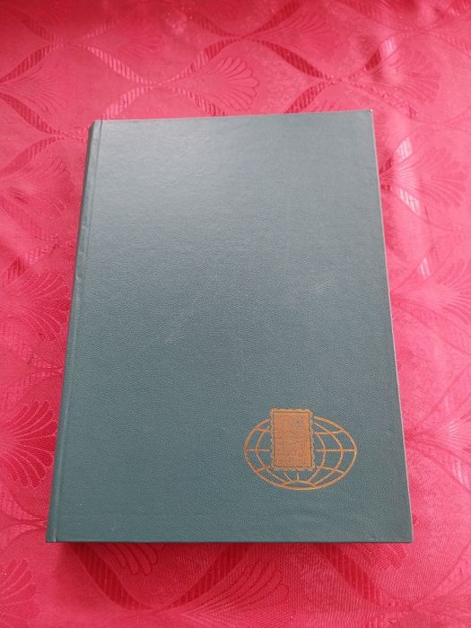 Clasoare cu timbre vechi Românești și Străine de colecție.