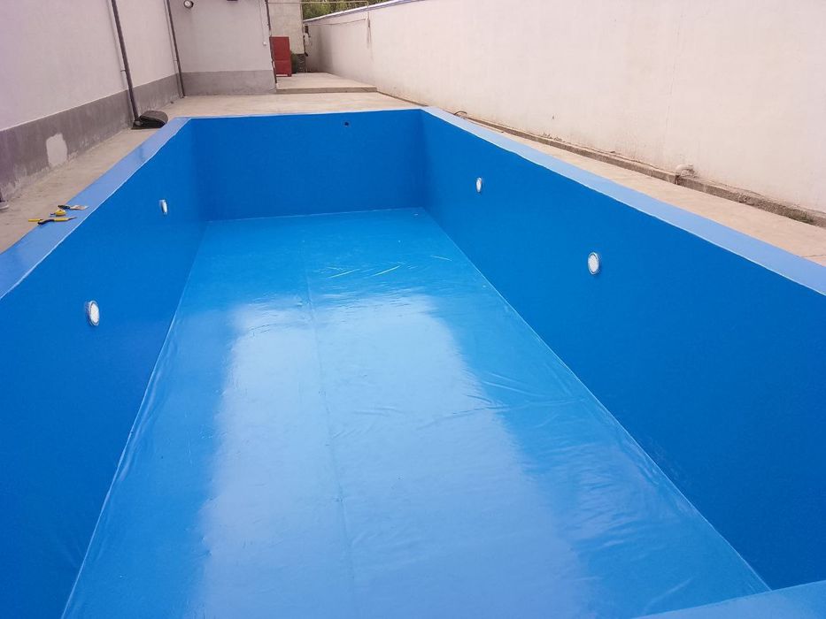 Бассейн натяжнка стен ПВХ пленкой.