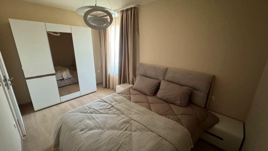 Дава се под наем Двустаен апартамент в Пловдив, Център - 74 кв.м за 700 € - Снимка #3