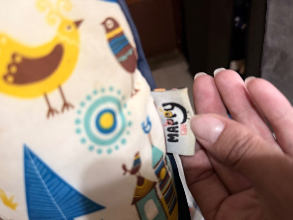 Продавам столче за хранене