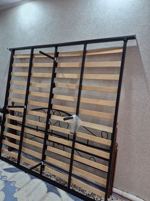 Кровать двухспальная