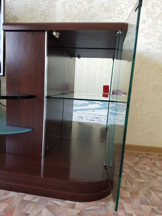 Подставка для телевизора Стенка в гостиную