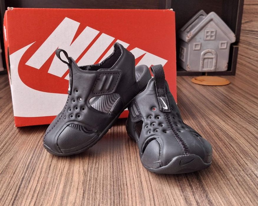 Детски сандали за момме NIKE номер 19.5
