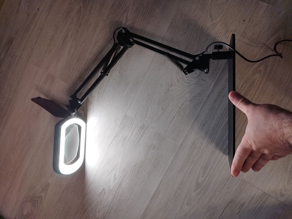 Lampă Cu Lupă Dreptunghiulară XL Onlyneo MAGN100BK 10X, Cu Talpă De Birou, Neagră