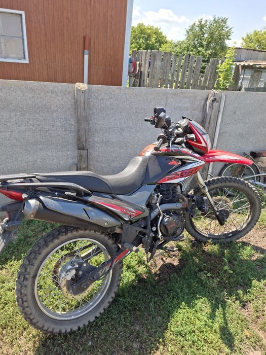 Продам мотоцикл ALMOTOR