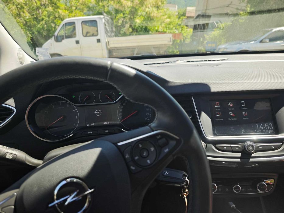 Opel Crossland X Elegance 1.2 Direct Injection Turbo 110 к.с. | 2023 г. | Първи собственик | 32 000 км | 13 900 €