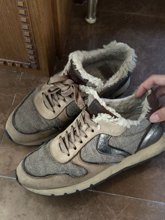 Кроссовки с мехом