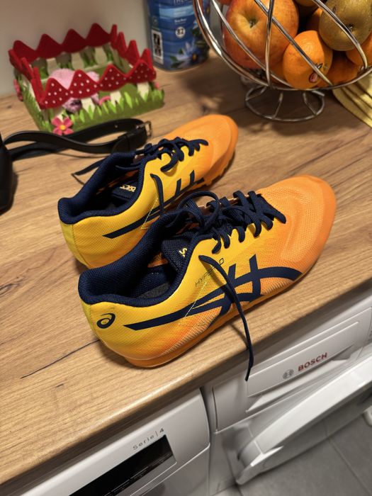 Asics шпайк Asics