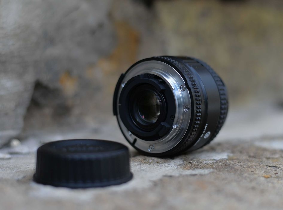 Nikon AF 24 mm f/2.8D obiectiv foto made in japan profesional