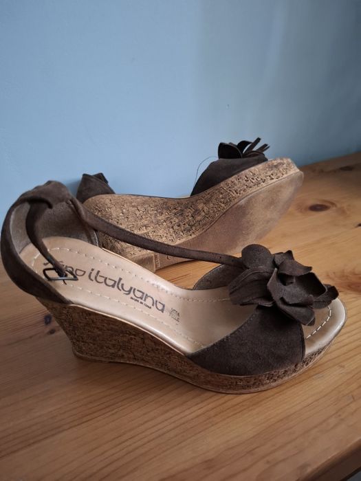Sandale din piele Italia marimea 40