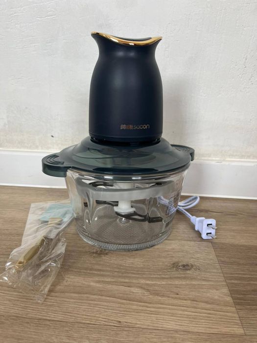 Кухонный измельчитель