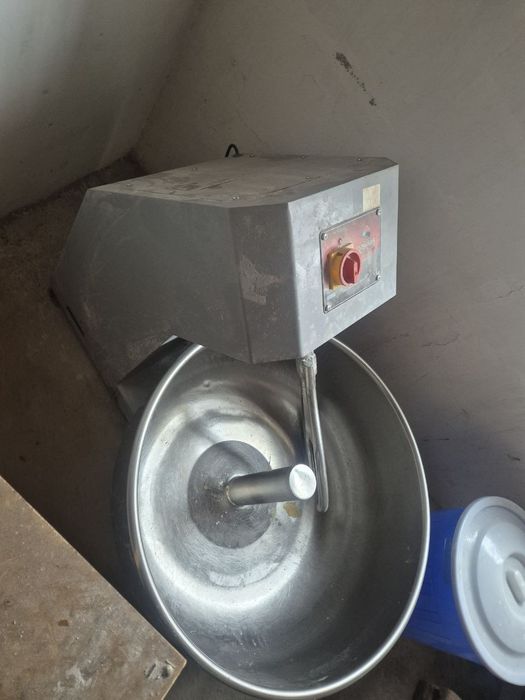 Мешалка сотилади