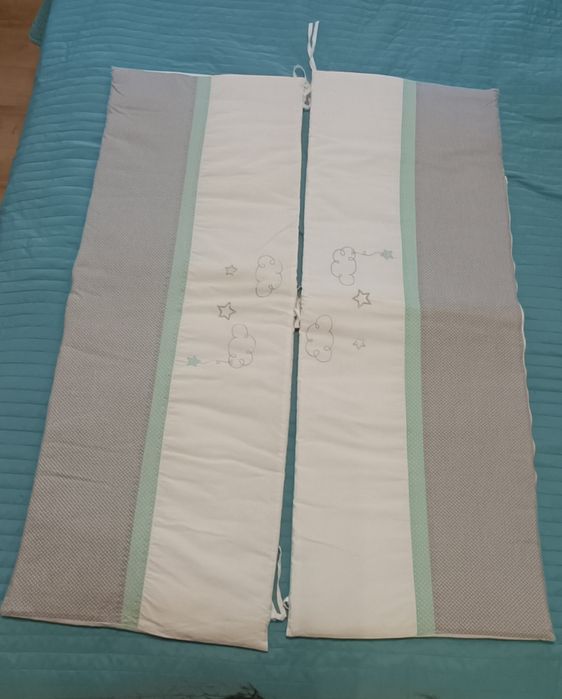 Комплект обиколник за бебешко креватче с олекотена завивика 120х70 см