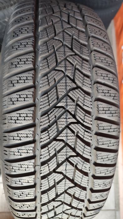 Vw passat b8  215/60/16 de iarna
