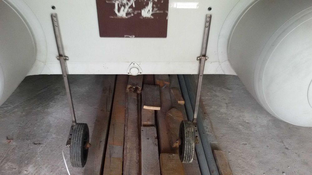 Продавам Zodiac Cadet 285 FR (Cadet fastroller)