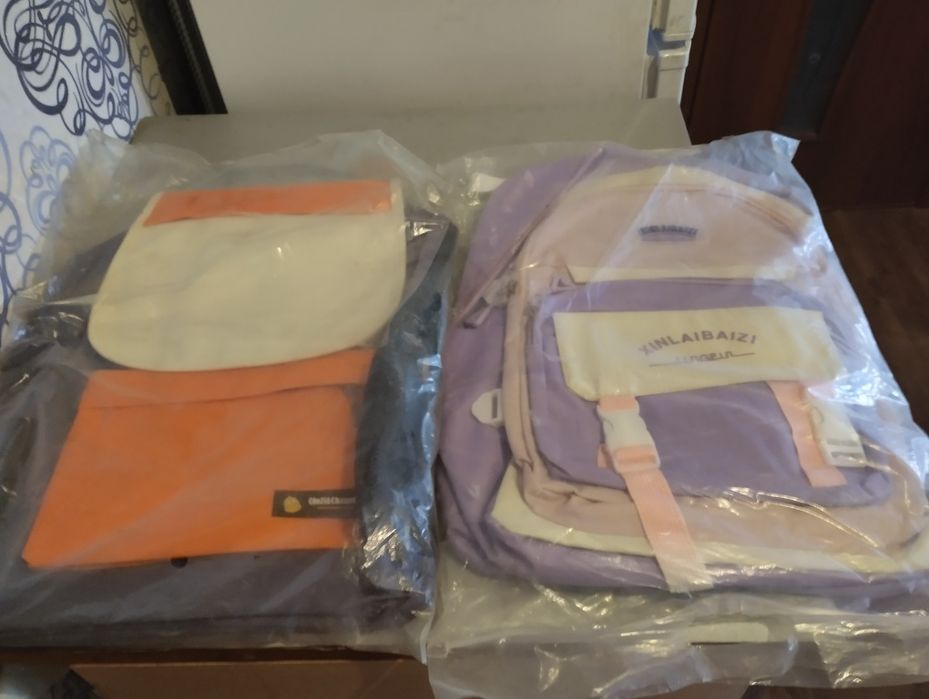 Рюкзак школьный новый  для девочек