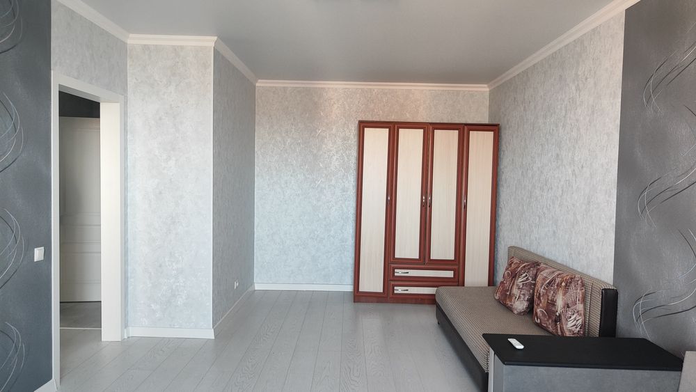 Сдам 1-комн  квартиру