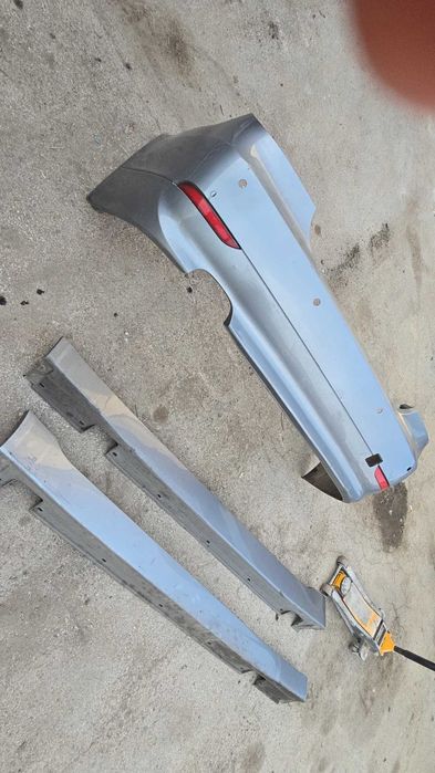 Брони и прагове за БМВ Е60 код боя А08 стават и за преди/след фейслифт