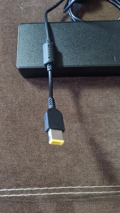 135W зарядно за лаптоп Lenovo Y серия, IdeaPad, Legion и Thinkpad