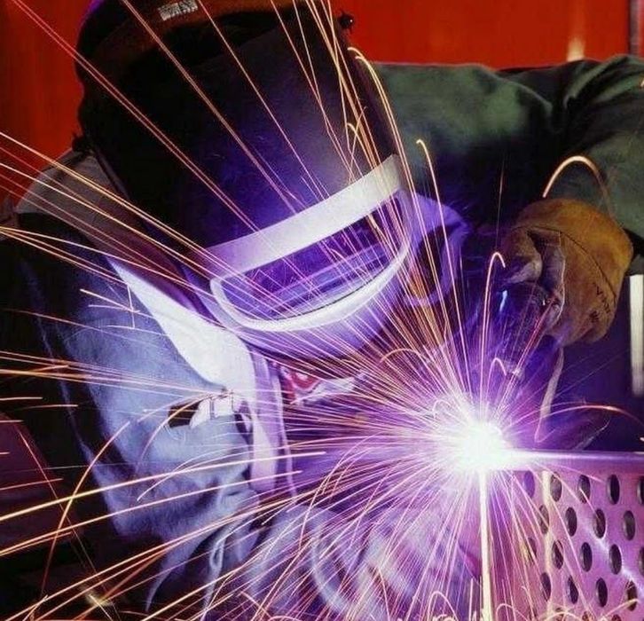 Svarka Santexnika: Oʻzimizning Ustalar