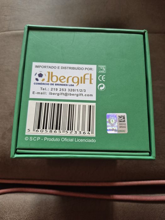 Продавам нов часовник