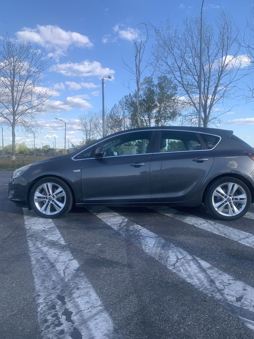 Opel Astra j automat