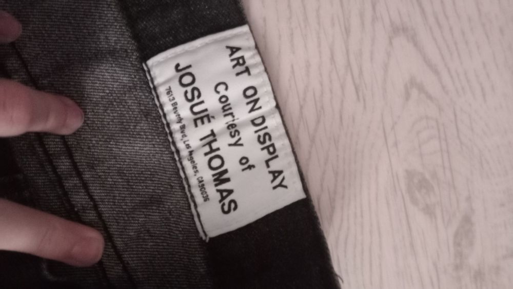 гэлери дээр джинсы оригинал