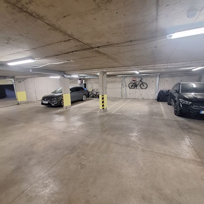 Отдавам подземно паркомясто в Овча купел 2 блок 41 В.