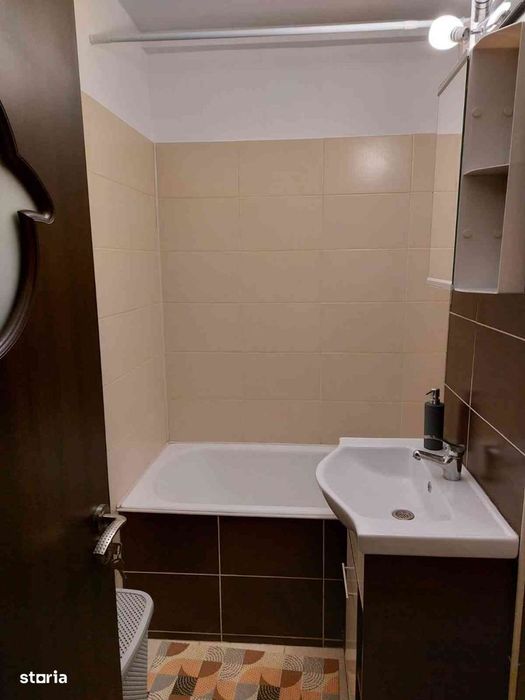 Închiriez garsonieră – Calea Vitan – 400 €/lună