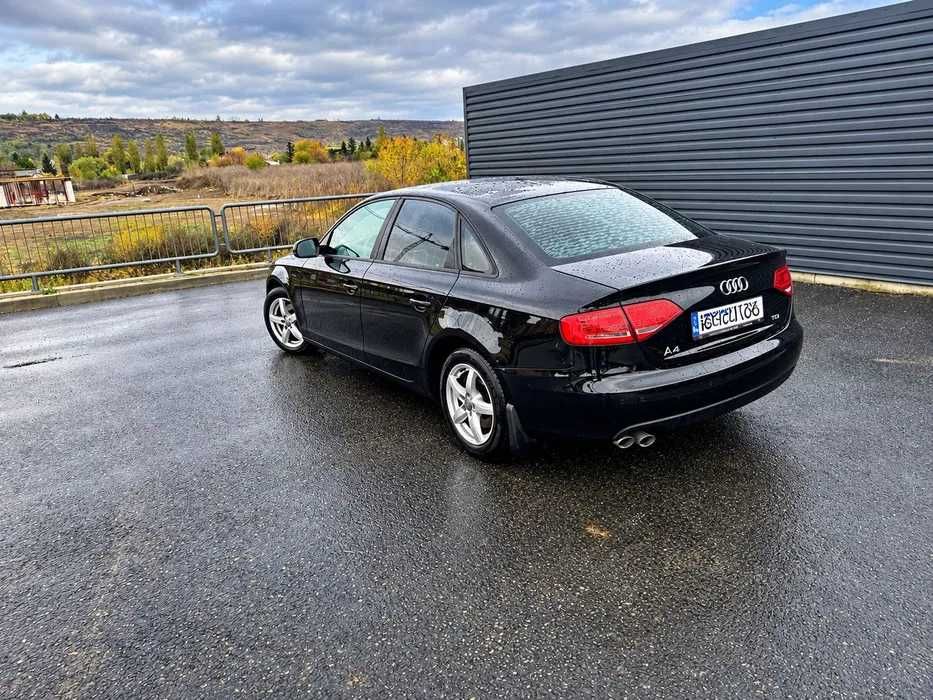AUDI A4 2011 — imagine 2