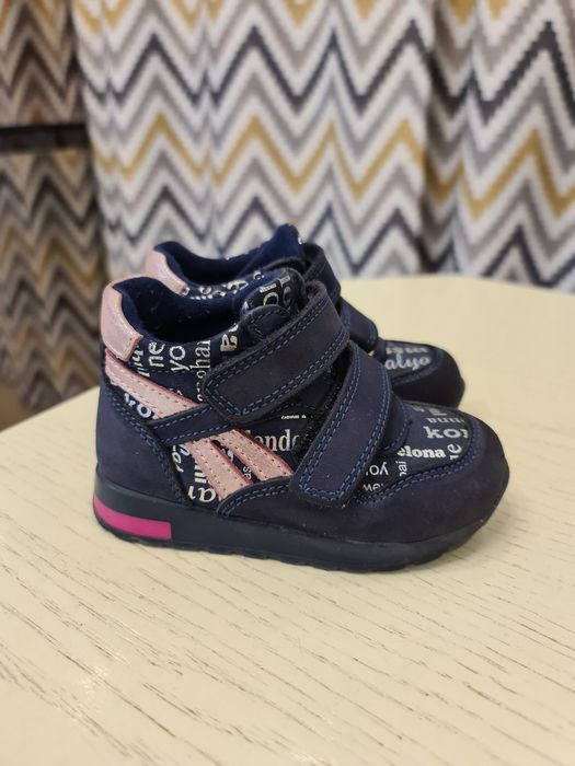 Демисезонные ботинки