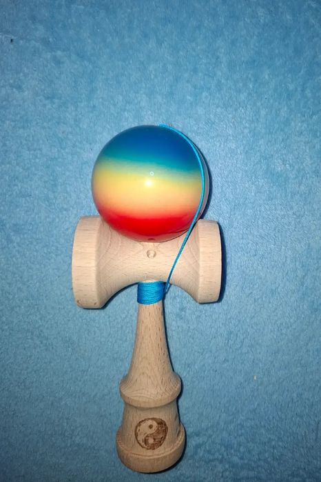 Vând  Kendama  X