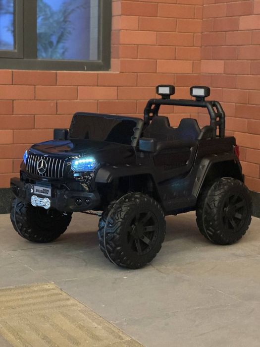 Детский электромобиль  стильный кроссовер