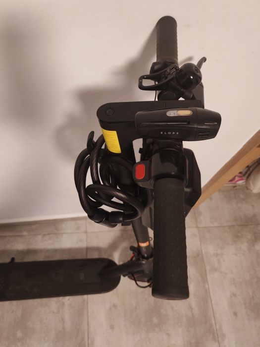 Trotinetă electrică Xiaomi Mi Pro 2 – Întreținută, Accesorii incluse