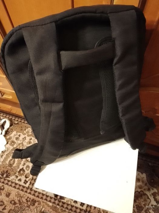 geanta laptop tip rucsac