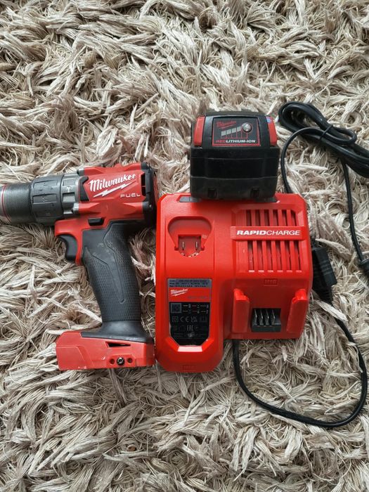 Milwaukee m18 profesionala