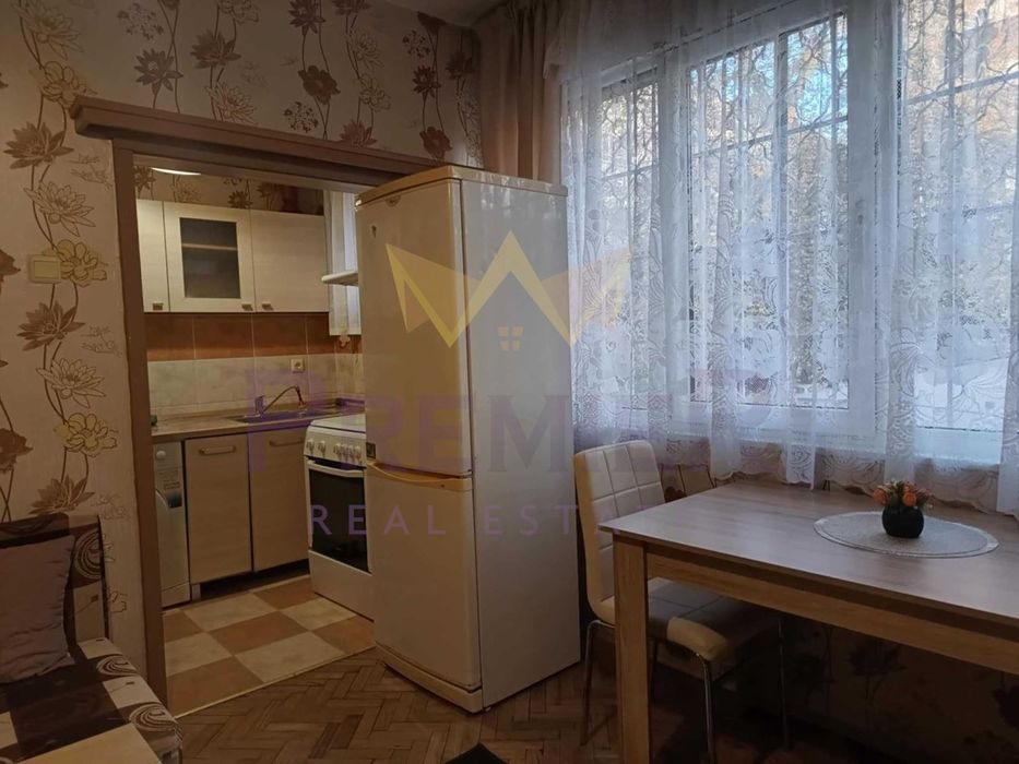 Дава се под наем Двустаен апартамент в Варна, Зимно кино Тракия - 50 кв.м за 408 € - Снимка #4