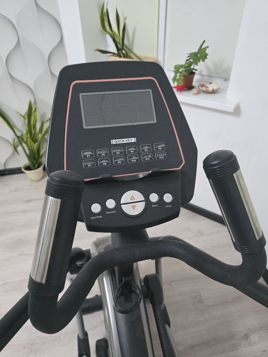 Эллиптический тренажер