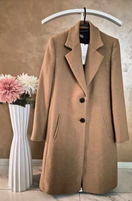 Вълнено палто "ZARA"
