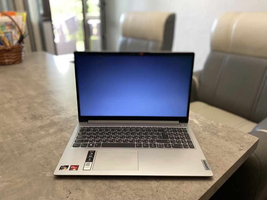Лаптоп, Lenovo Ideapad 1