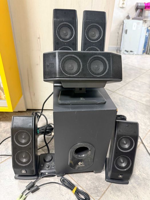 Тонколони , буфер Logitech X-540 5.1 за компютър