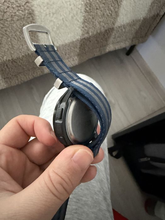 Ceas North Edge Digital pret 150 ron